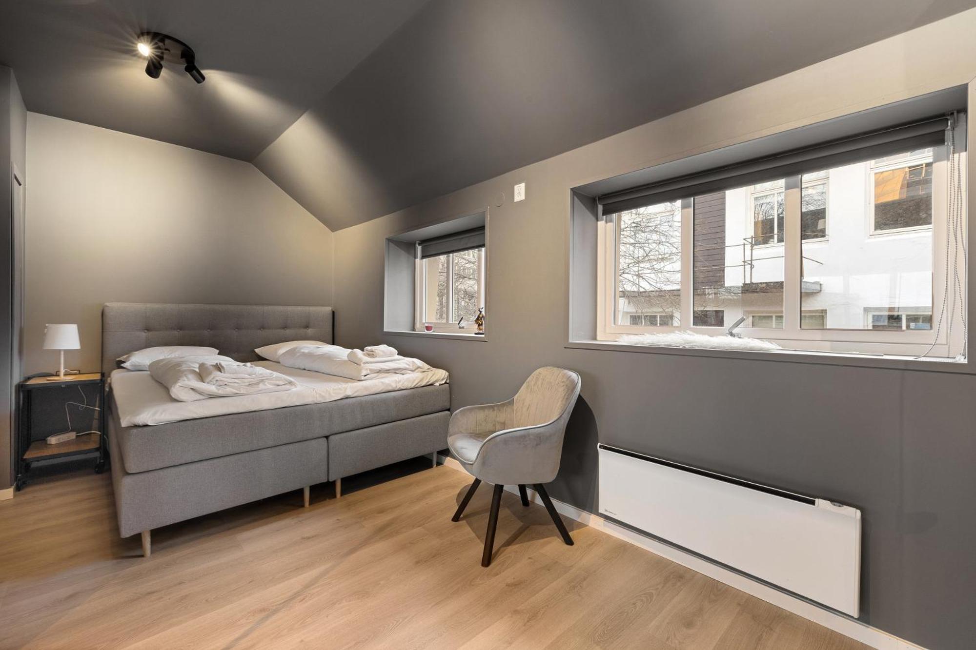 Homerentals L 120Sqm Mid-Central - King Beds - 500Mbps Wi-Fi برغن المظهر الخارجي الصورة