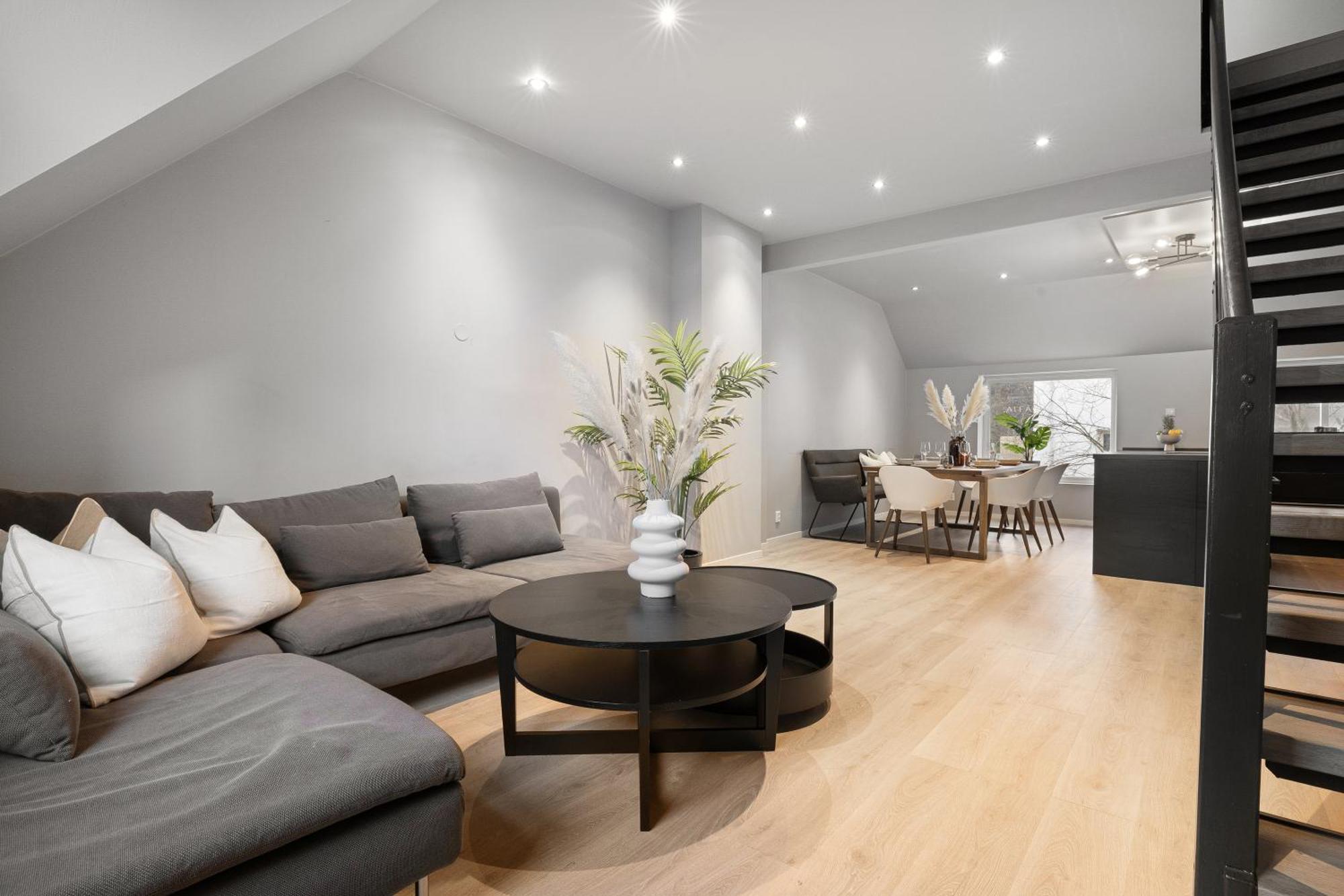 Homerentals L 120Sqm Mid-Central - King Beds - 500Mbps Wi-Fi برغن المظهر الخارجي الصورة