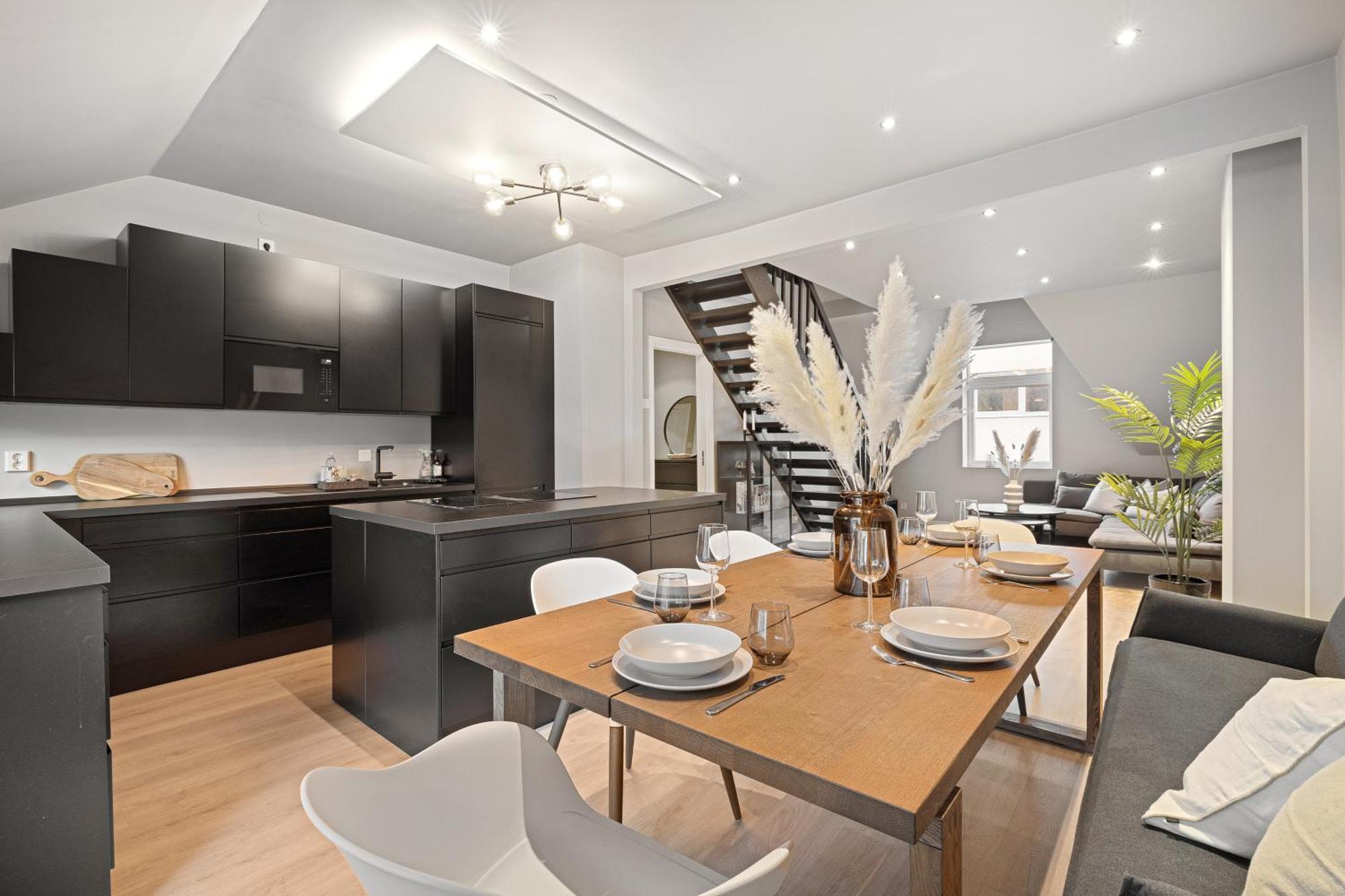 Homerentals L 120Sqm Mid-Central - King Beds - 500Mbps Wi-Fi برغن المظهر الخارجي الصورة