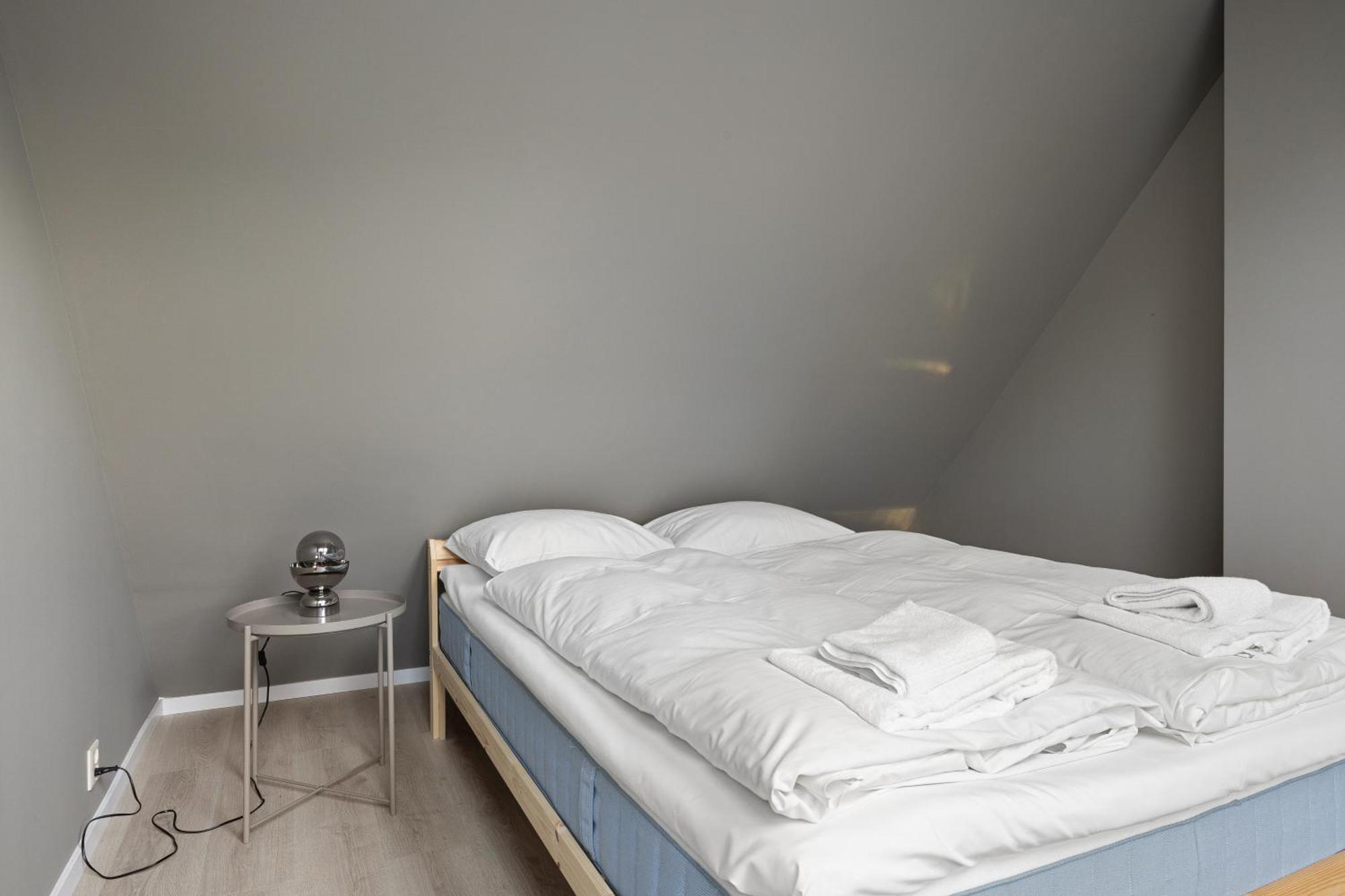 Homerentals L 120Sqm Mid-Central - King Beds - 500Mbps Wi-Fi برغن المظهر الخارجي الصورة