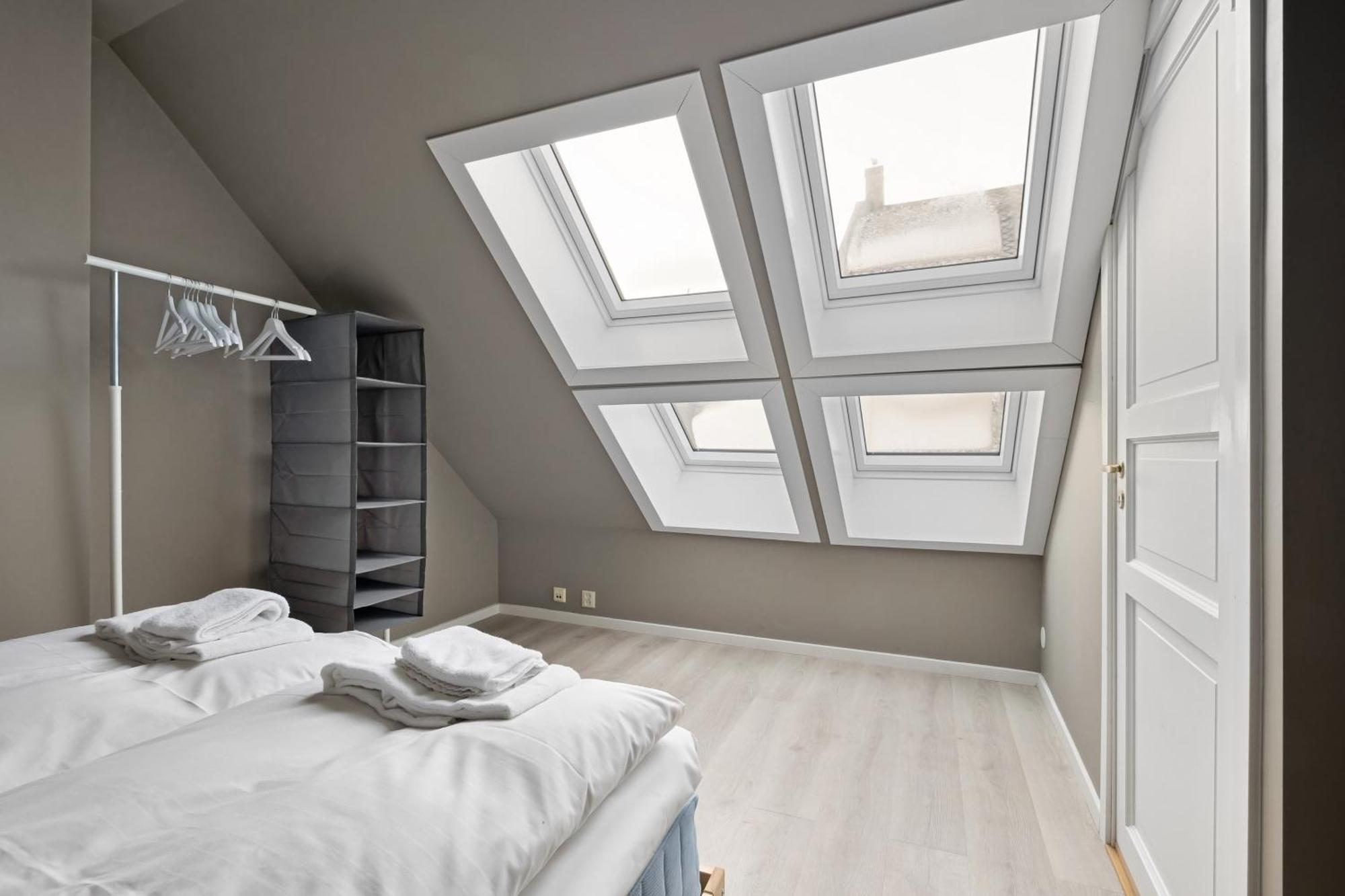 Homerentals L 120Sqm Mid-Central - King Beds - 500Mbps Wi-Fi برغن المظهر الخارجي الصورة